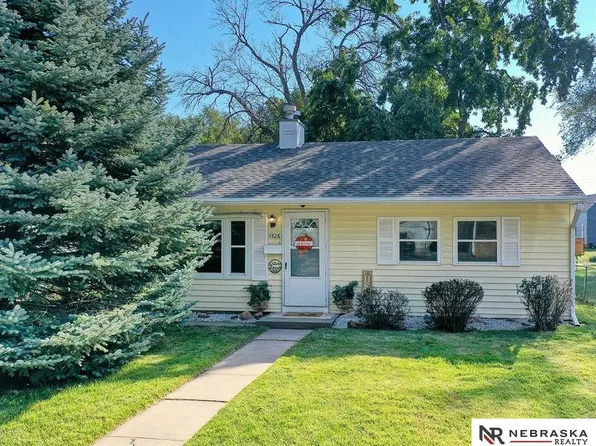 1526 N 25th St, Lincoln, NE 68503