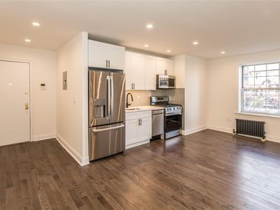 30-15 Hobart Street #1-D, Queens, NY, 11377