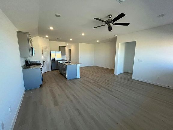 3rd image of 7452 8th St