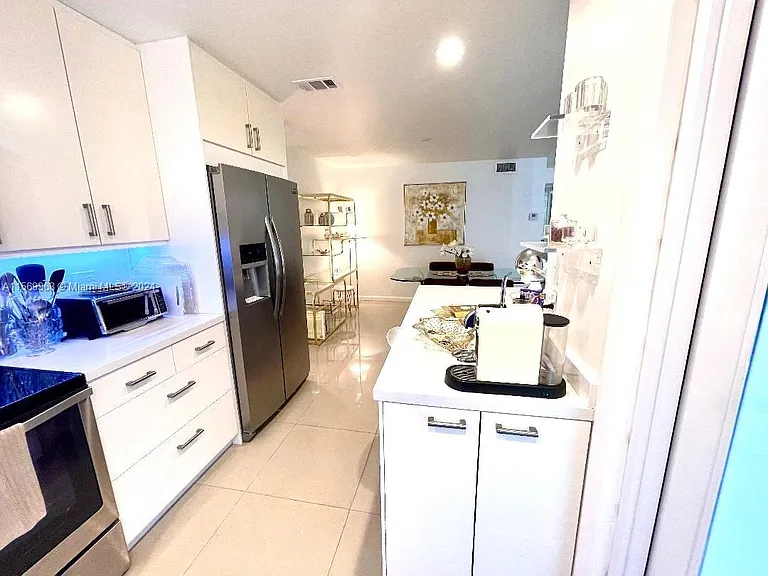 580 Egret Dr #308 — Photo 6