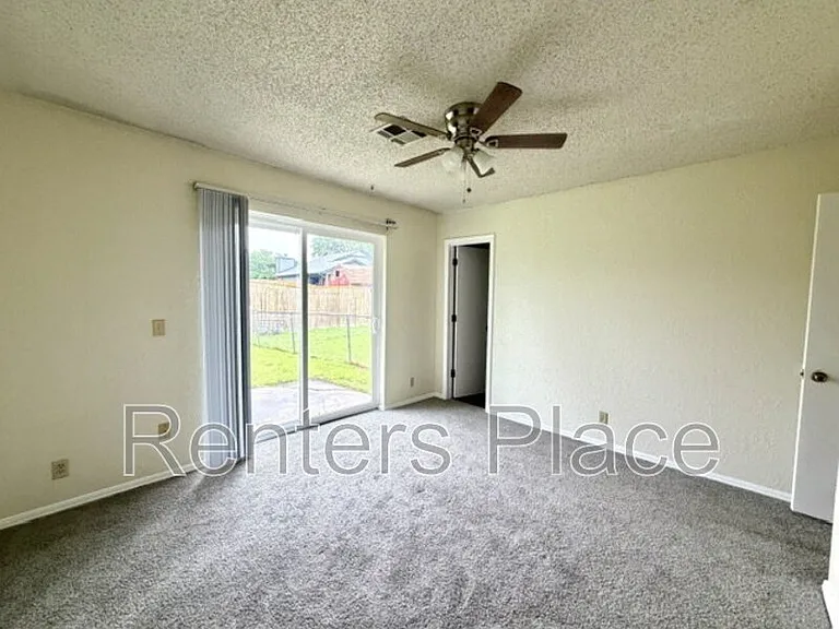 8215 N 117th East Ave — Photo 11