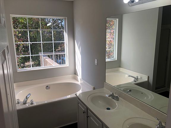 4th image of 2687 Downingwood Ln
