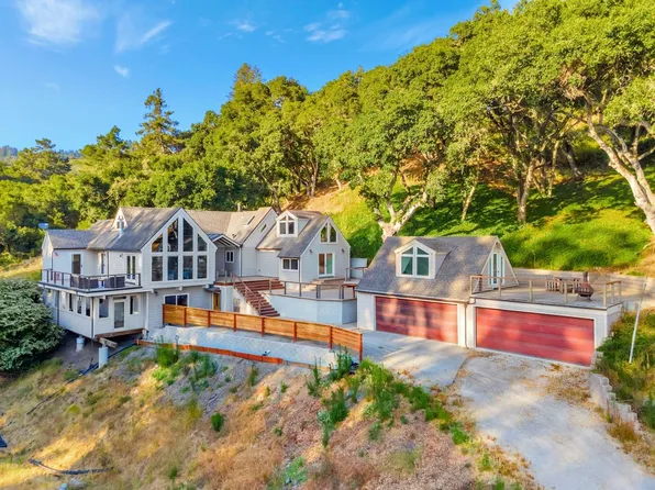 411 Hecker Pass Rd, Watsonville, CA 95076