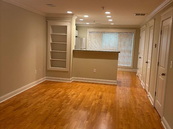 4th image of 1035 Barnett Shoals Rd APT 126