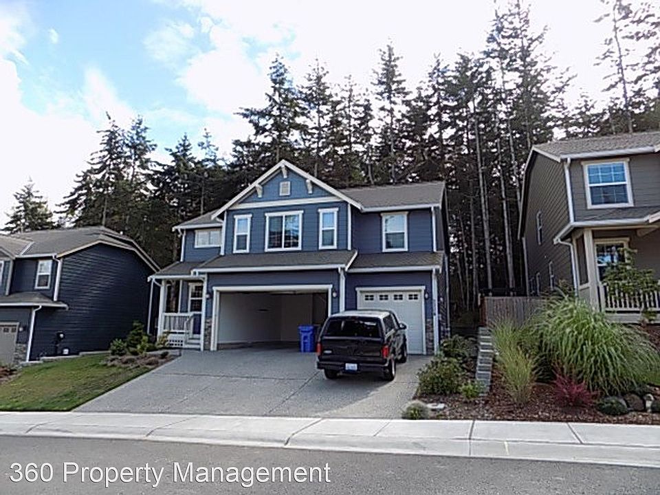 1st image of 3329 SW Fairway Point Dr