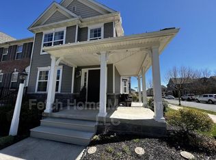 900 Cadwell Ln, Lancaster, PA 17601