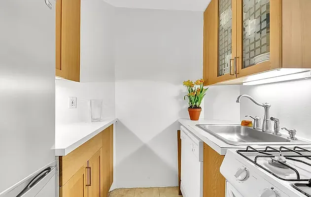 Rented by Compass | media 1