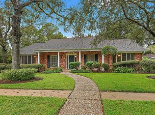 4103 Plumtree Ln, Seabrook, TX 77586