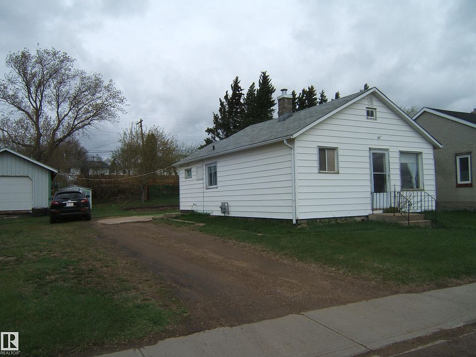 1st image of 4614 47th St