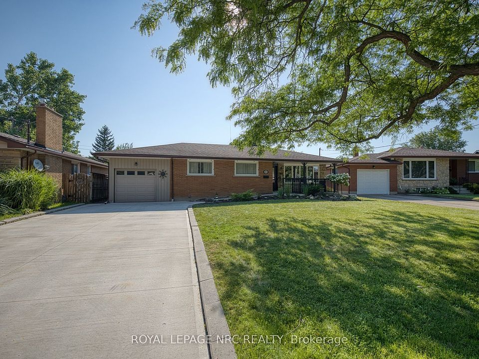 1st image of 85 Regent Dr