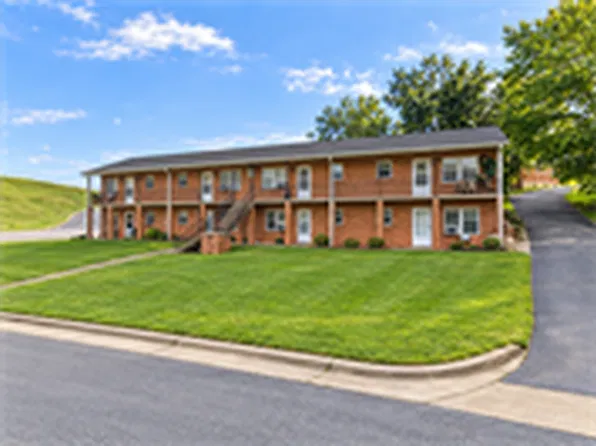 Roberts Street Apartments, 304 Roberts St #304ROB2, Danville, VA 24541