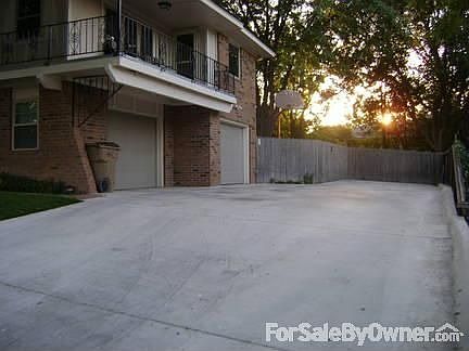 Deep Driveway and garage entry