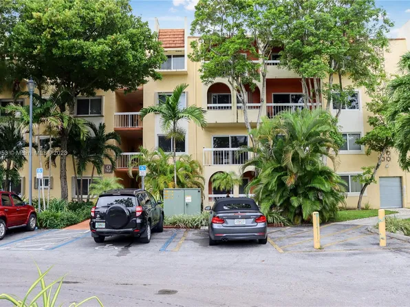 7845 Camino Real APT 208, Miami, FL 33143
