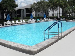 1100 Pine Ridge Cir W #A8, Tarpon Springs, FL 34688