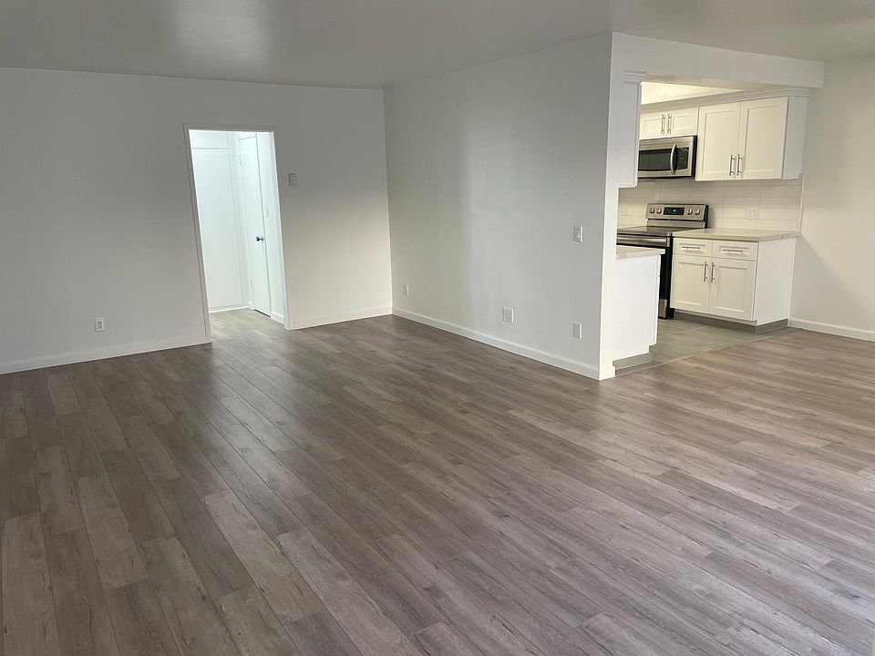 1st image of 1138 Hacienda Pl #209
