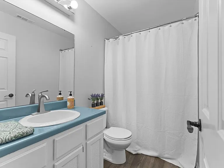 2672 Hitchcock Dr — Photo 17