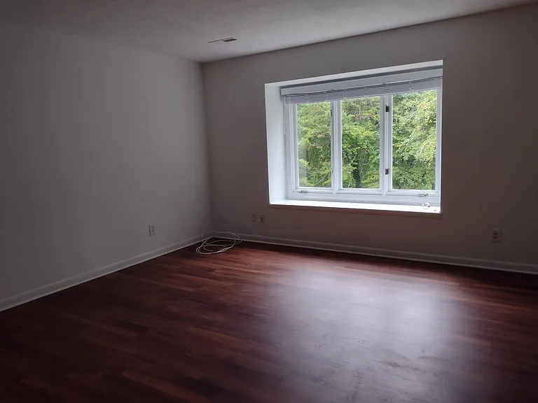 3541 Londonderry Ln — Photo 14