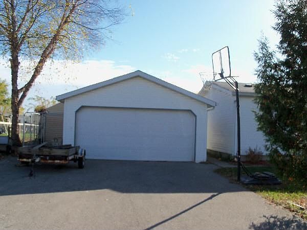 2nd image of 501 Eagle Ave