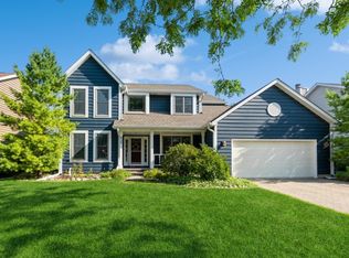 436 Signal Ln, Grayslake, IL 60030