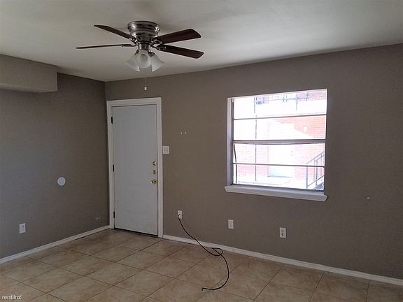 3rd image of 1801 Washington Ave APT 3