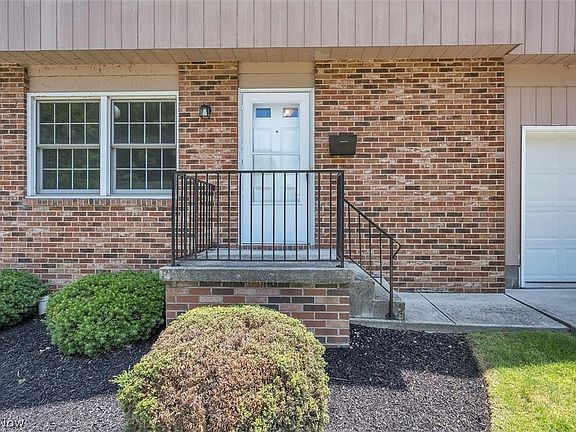 5th image of 6781 Brookhaven Dr
