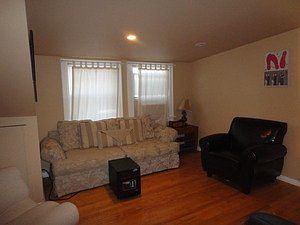 4th image of 200 N Grant St