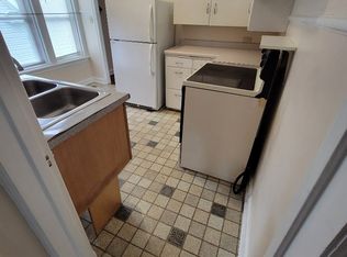 819 E Winnebago St #B, Appleton, WI 54911