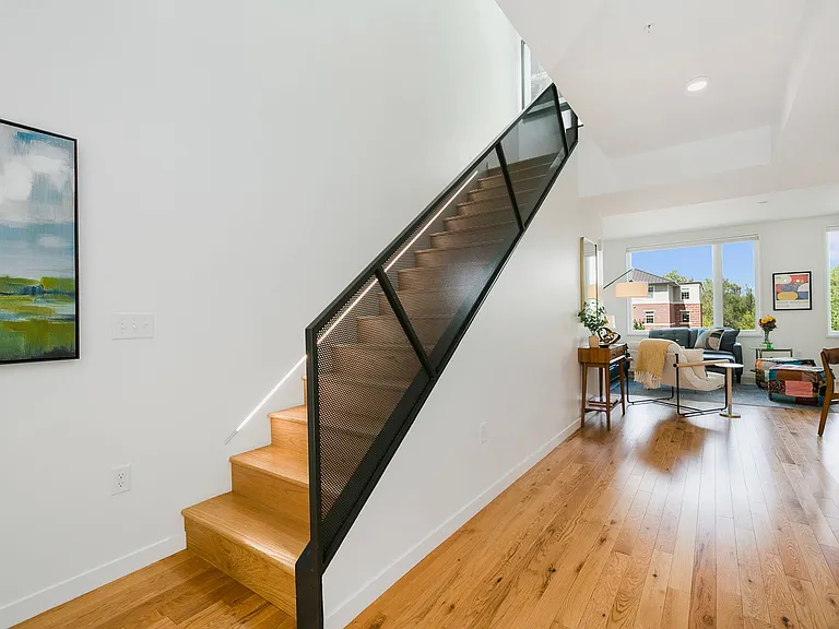 401 Linden St #3-332 — Photo 16