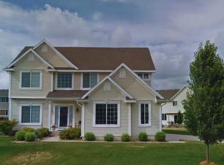 15401 Winston Ave, Urbandale, IA 50323