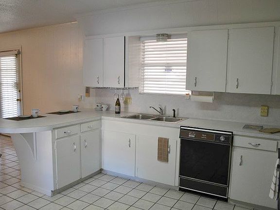 5th image of 314 E Twilight Dr