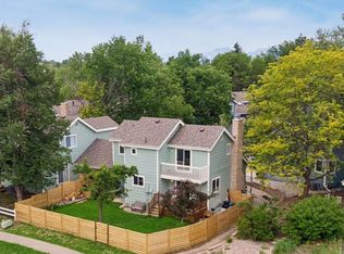 8099 Meadowdale Sq, Niwot, CO 80503
