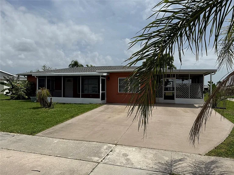 6442 Otis Rd — Photo 2