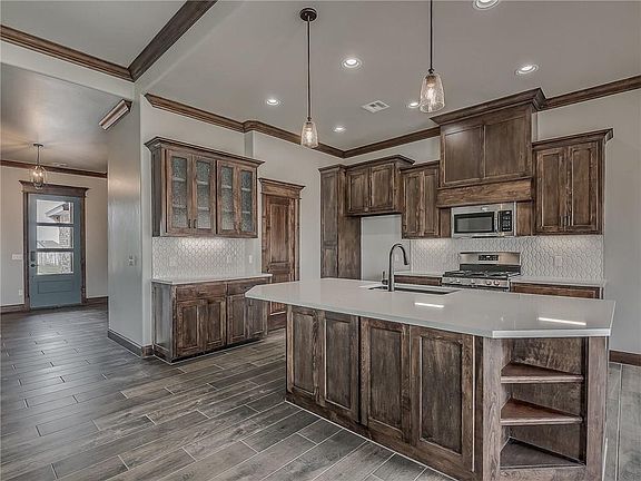 5th image of 3101 Brookstone Pass Dr