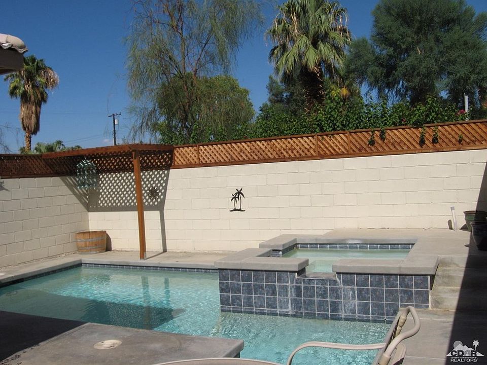 1st image of 52025 Avenida Diaz
