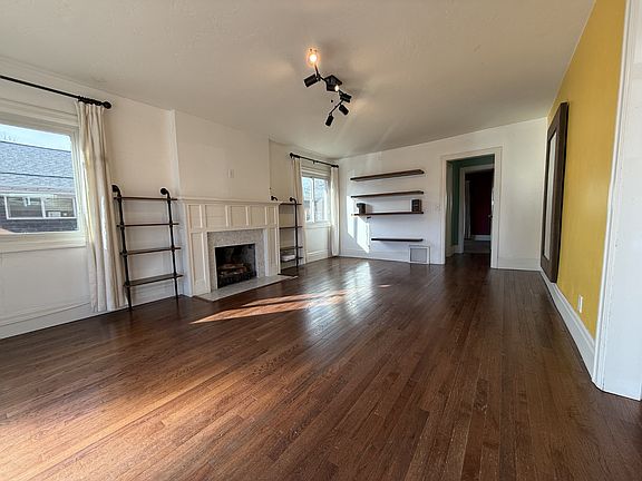 2nd image of 473 E Coatsville Ave
