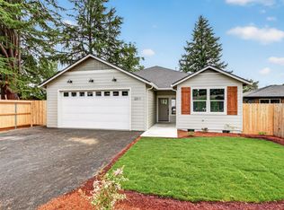 2211 Meals Dr, Medford, OR 97501