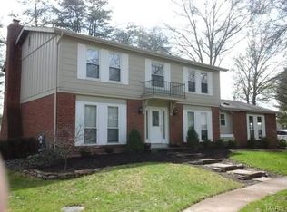 4520 Bryncastle Pl, Saint Louis, MO 63128