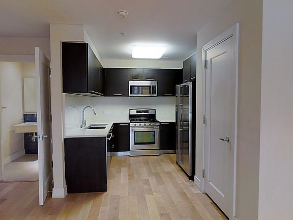 5th image of 64-05 Yellowstone Blvd #108th