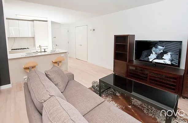 Rented by NOVO | media 42