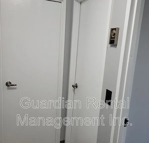 285 Ontario St #313 — Photo 13