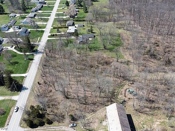 5th image of Drake Rd