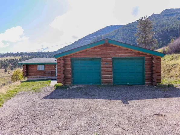 3339 Garden Creek Rd, Casper, WY 82601