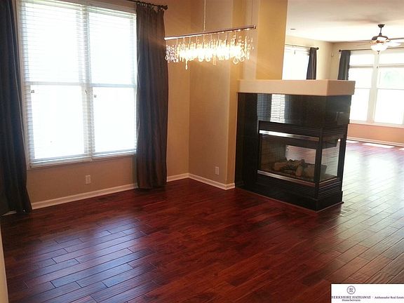 3rd image of 18431 Jackson St