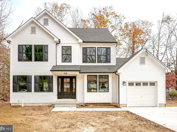 926 Spruce Ln, Williamstown, NJ 08094