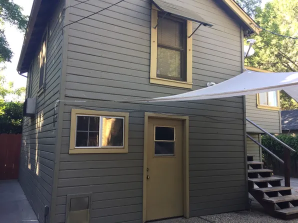 484 1/2 E 3rd Ave, Chico, CA 95926