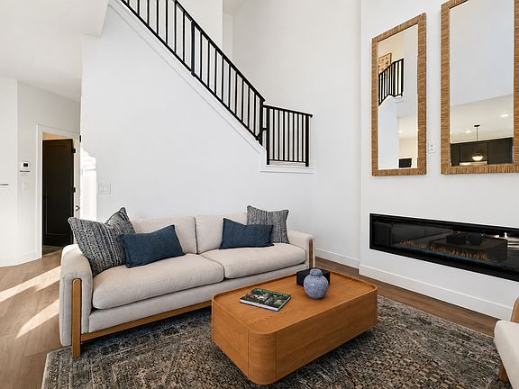 5th image of 6708 S Vaughn Ln E #25