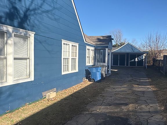 2nd image of 1617 S Jamestown Ave #1617