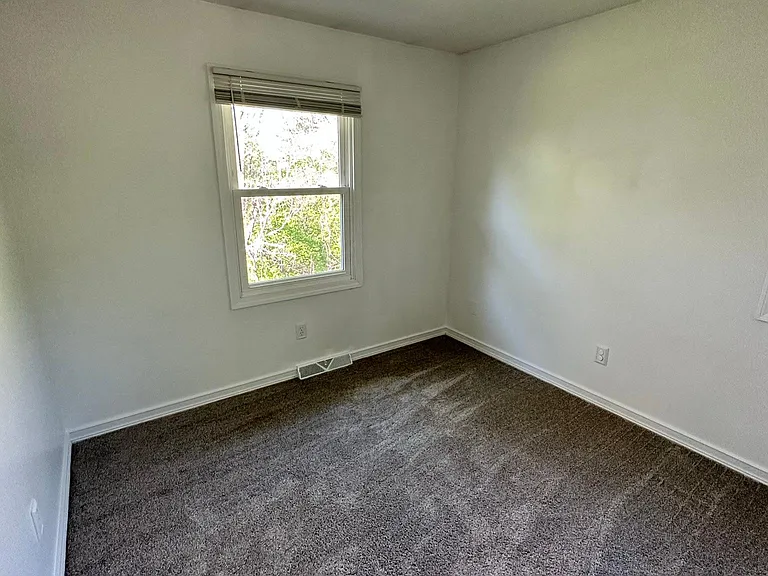 901 McCarty St NW — Photo 12