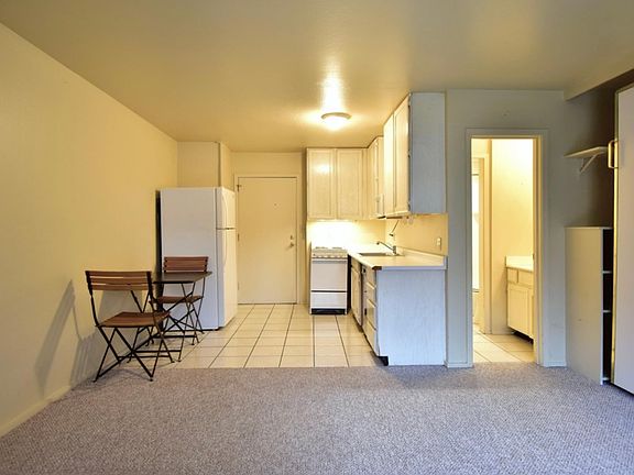 2nd image of 109 Village Way #2003