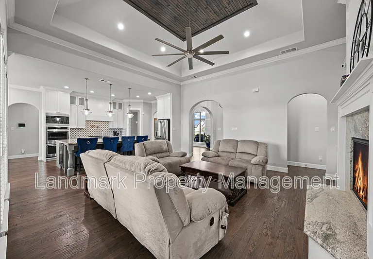 6381 Rigel Rd — Photo 15